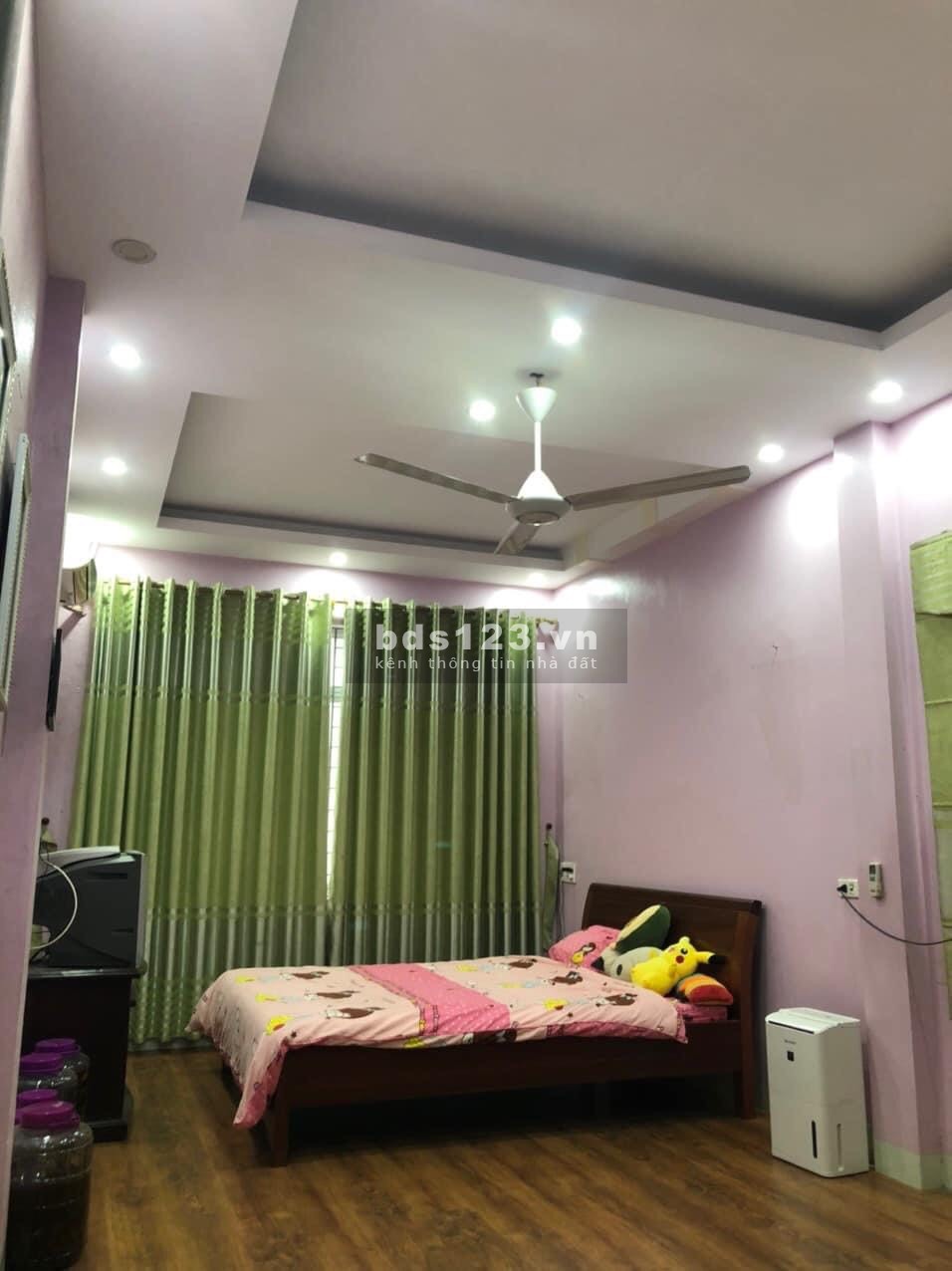 Bán nhà ở ngay Tô Vĩnh Diện 38m2 5 tầng 3 ngủ ngõ nông ô tô cách nhà 20m gần chợ chỉ 3.4 tỷ
