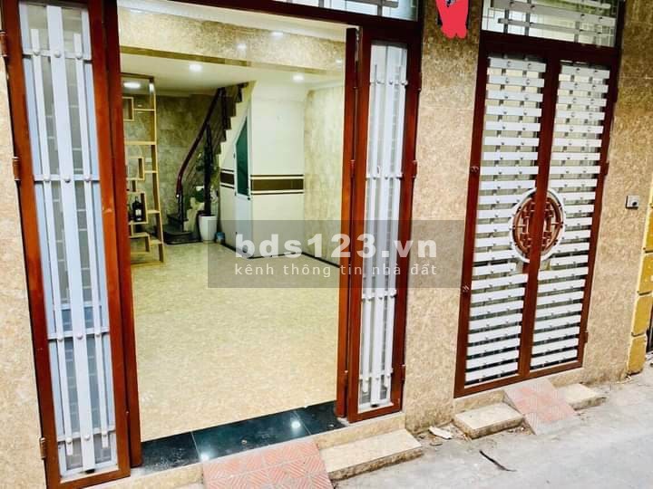 Bán nhà ở ngay đường Bưởi, Ba Đình - 30m2 - giá nhỉnh chỉ 3 tỷ