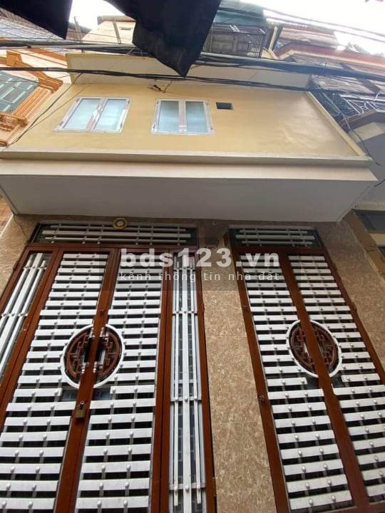 Bán nhà ở ngay đường Bưởi, Ba Đình - 30m2 - giá nhỉnh chỉ 3 tỷ