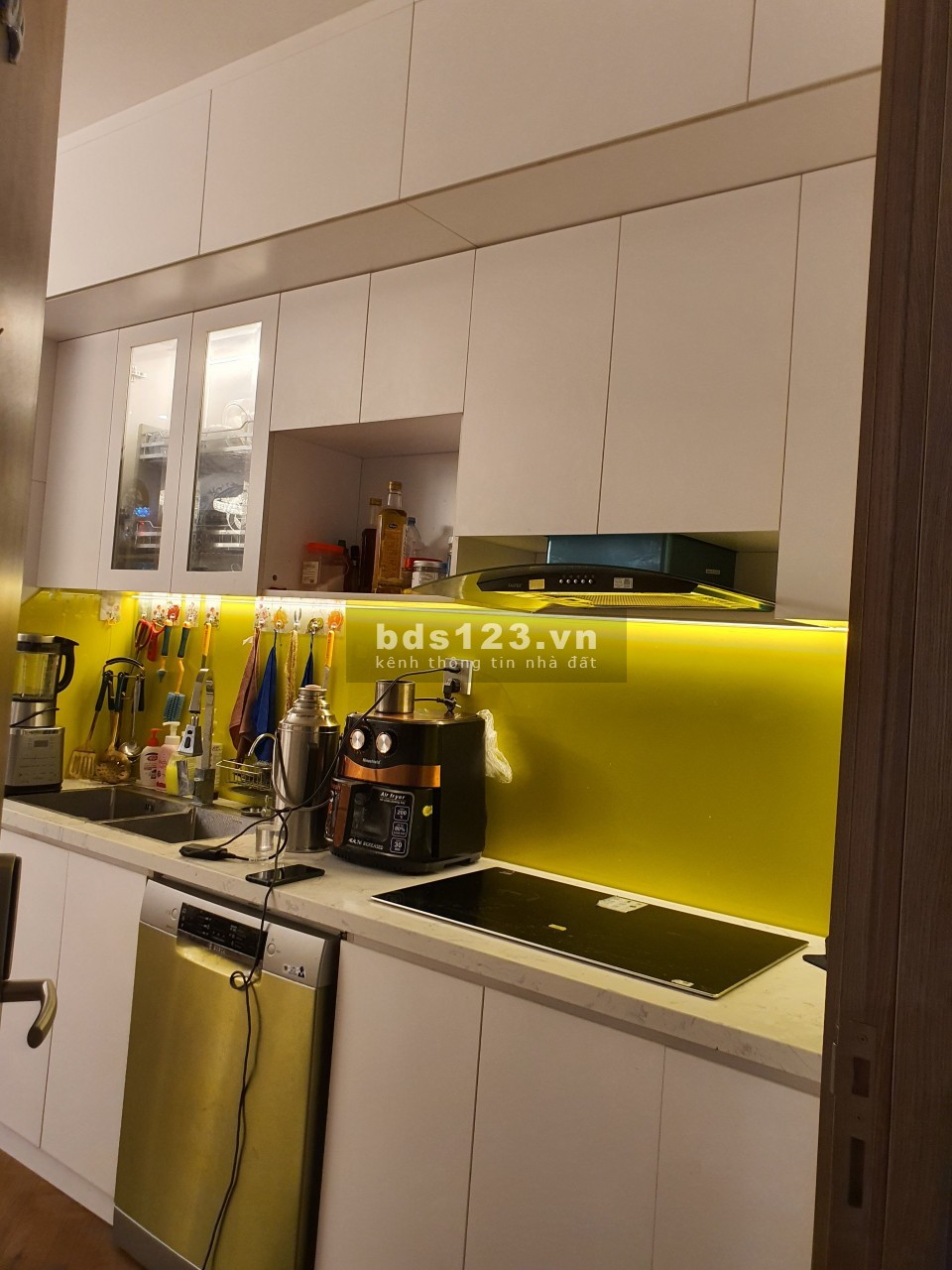 Bán căn hộ s402-2504 Vinhomes Smartcity - Tây Mỗ