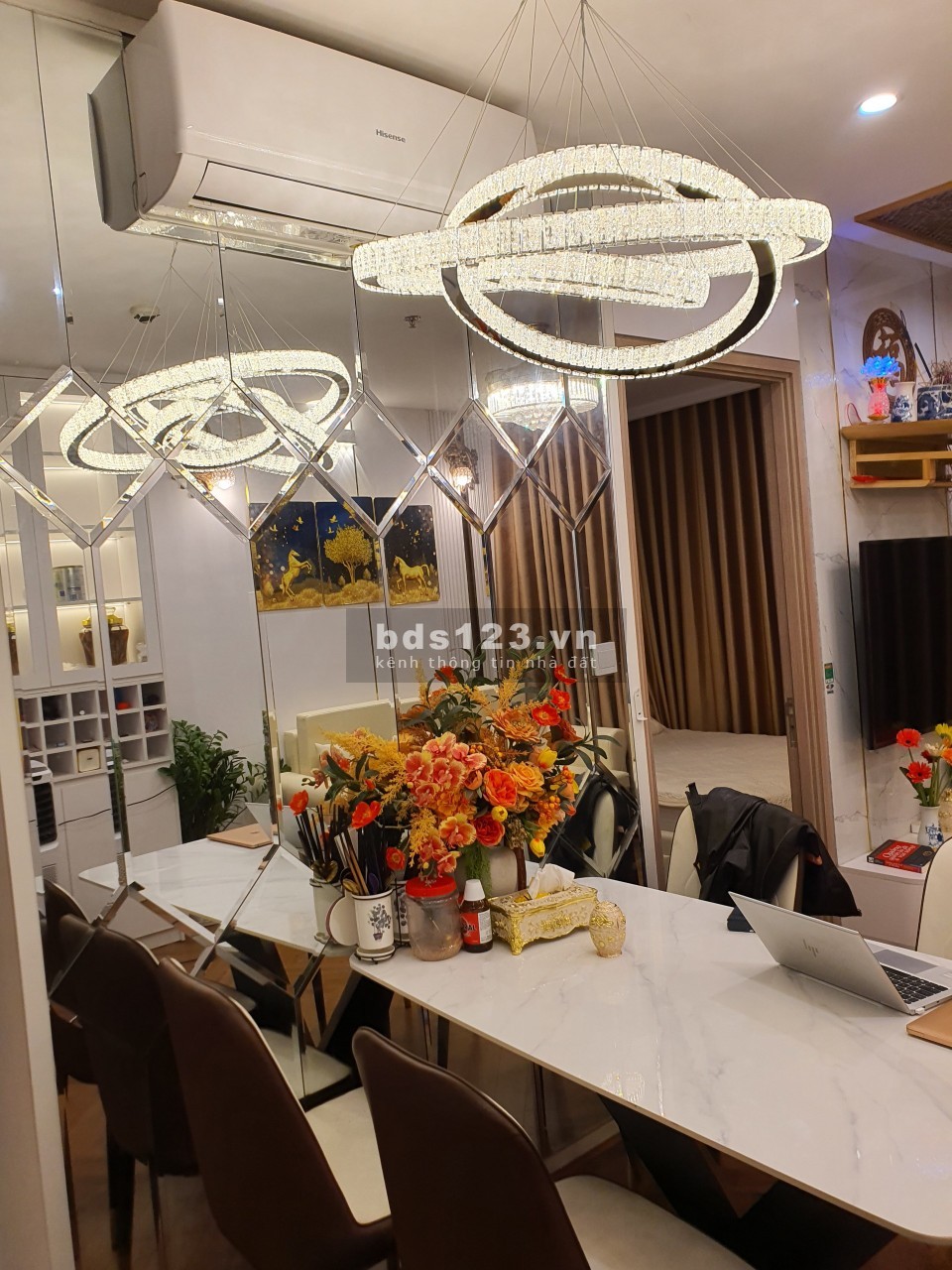 Bán căn hộ s402-2504 Vinhomes Smartcity - Tây Mỗ