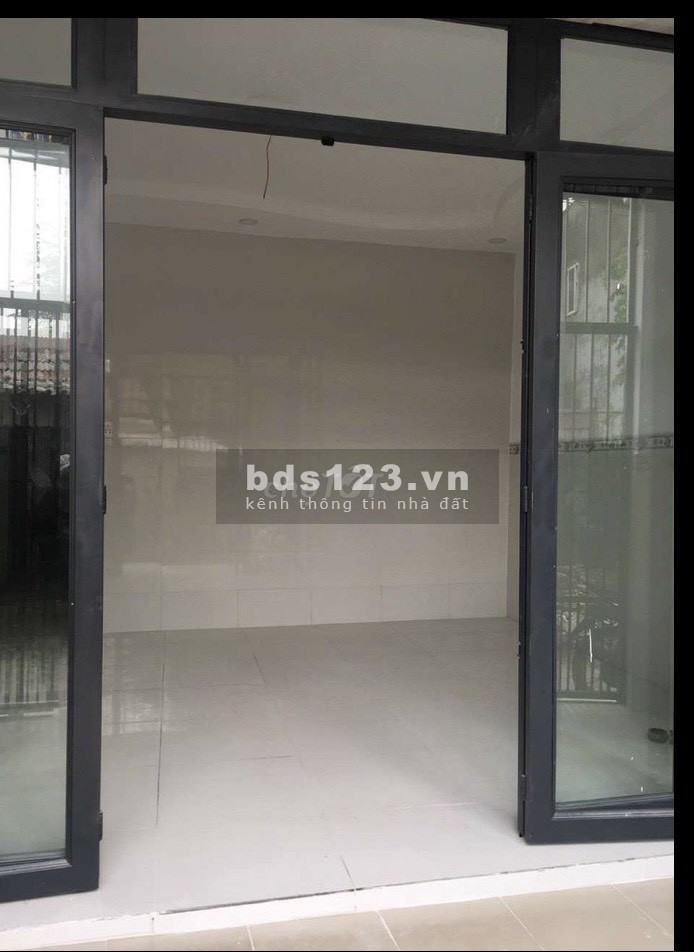 Bán nhà cấp 4 mới xây đẹp đường Thanh Niên xã Phạm Văn Hai, Bình Chánh