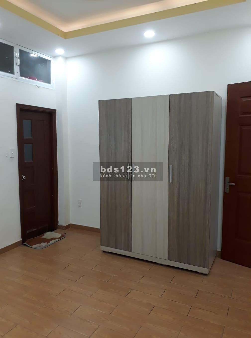 Cho thuê nhà nguyên căn 50m2, 2PN, 3 tầng, đường Ngô Chí Quốc, Thủ Đức