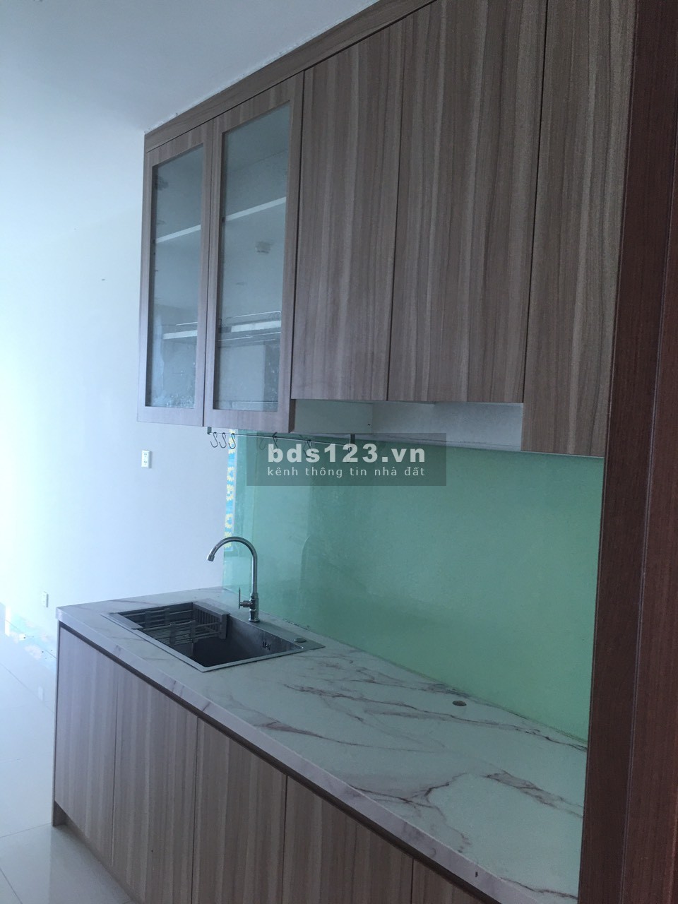 Bán căn hộ 2pn2wc chỉ 2,4 tỷ tại Vinhomes Quận 9