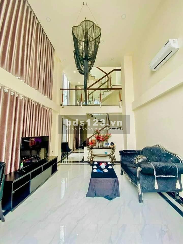 Bán nhà riêng thuộc dinh thự đẳng cấp nội thất 5 sao khu VIP Phan Xích Long giá 11.2 tỷ thương lượng