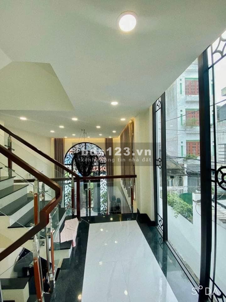 Bán nhà riêng thuộc dinh thự đẳng cấp nội thất 5 sao khu VIP Phan Xích Long giá 11.2 tỷ thương lượng