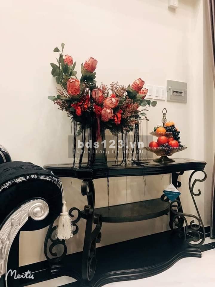 Bán nhà riêng thuộc dinh thự đẳng cấp nội thất 5 sao khu VIP Phan Xích Long giá 11.2 tỷ thương lượng