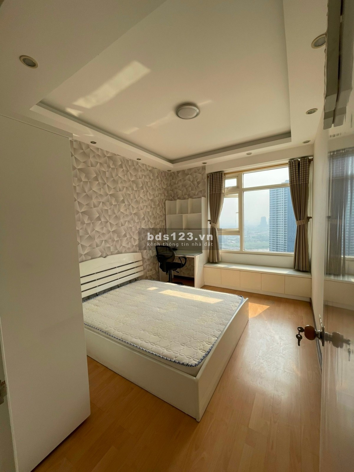 Hot!!! Cho thuê căn hộ giá rẻ 3pn full nội thất tại Saigon Pearl