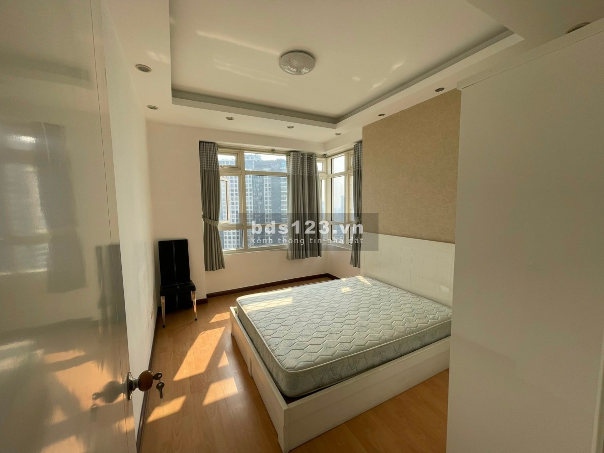 Hot!!! Cho thuê căn hộ giá rẻ 3pn full nội thất tại Saigon Pearl