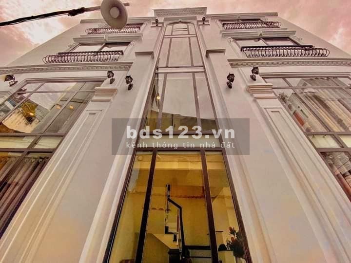 Bán nhà riêng thuộc dinh thự đẳng cấp nội thất 5 sao khu VIP Phan Xích Long giá 11.2 tỷ thương lượng
