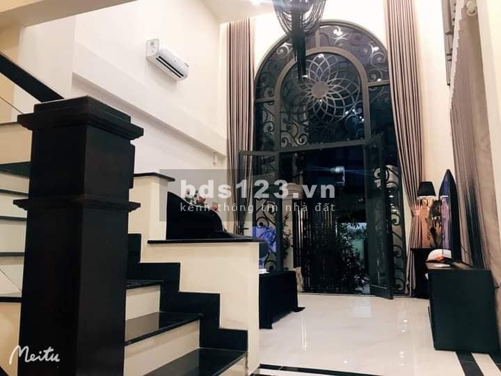 Bán nhà riêng thuộc dinh thự đẳng cấp nội thất 5 sao khu VIP Phan Xích Long giá 11.2 tỷ thương lượng