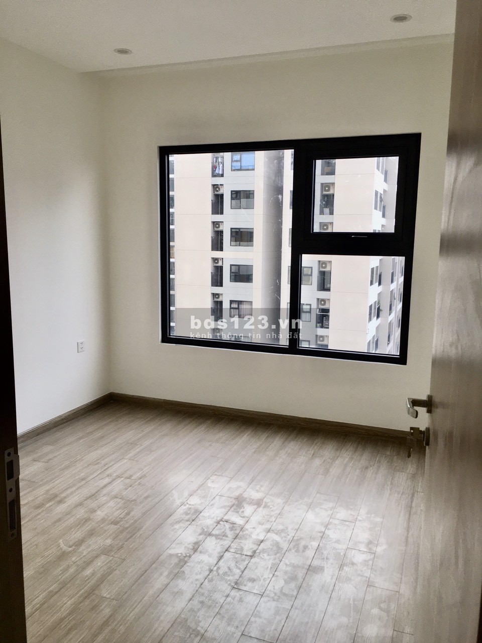 Cho thuê căn hộ 3PN 6,5triệu/ tháng Vinhomes Quận 9