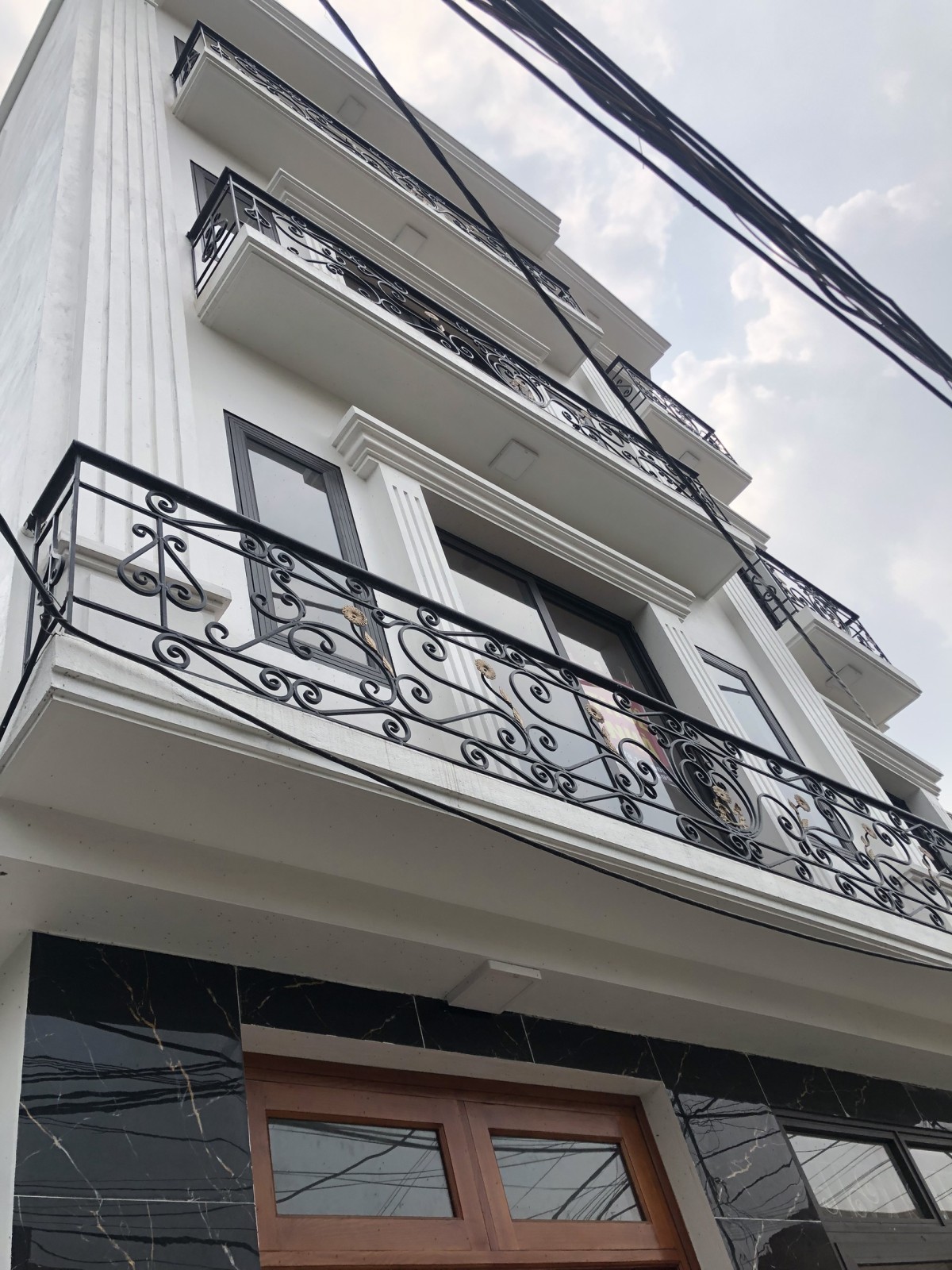 Bán nhà riêng chính chủ tại KĐT Thanh Hà, Hà Đông, DT 40m2 x 3 tầng giá chỉ 1,3 tỷ