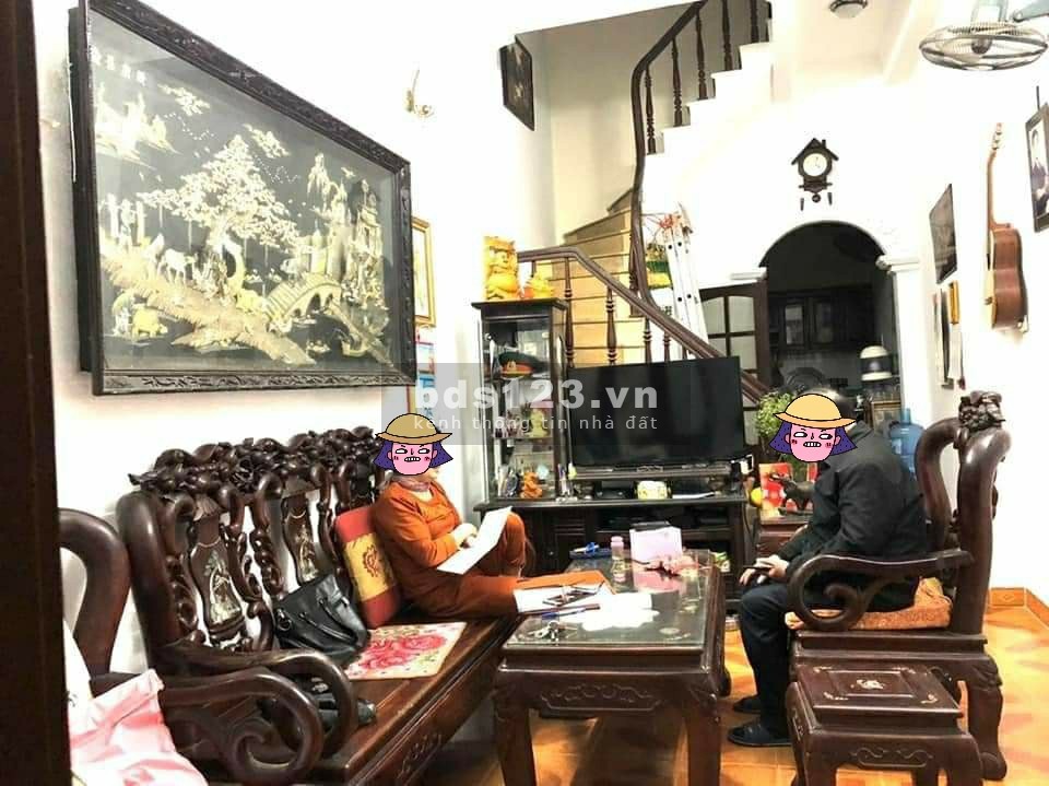 Bán nhà phố Láng Hạ - 42m2 * 4 tầng - Giá chỉ có 4.3tỷ.