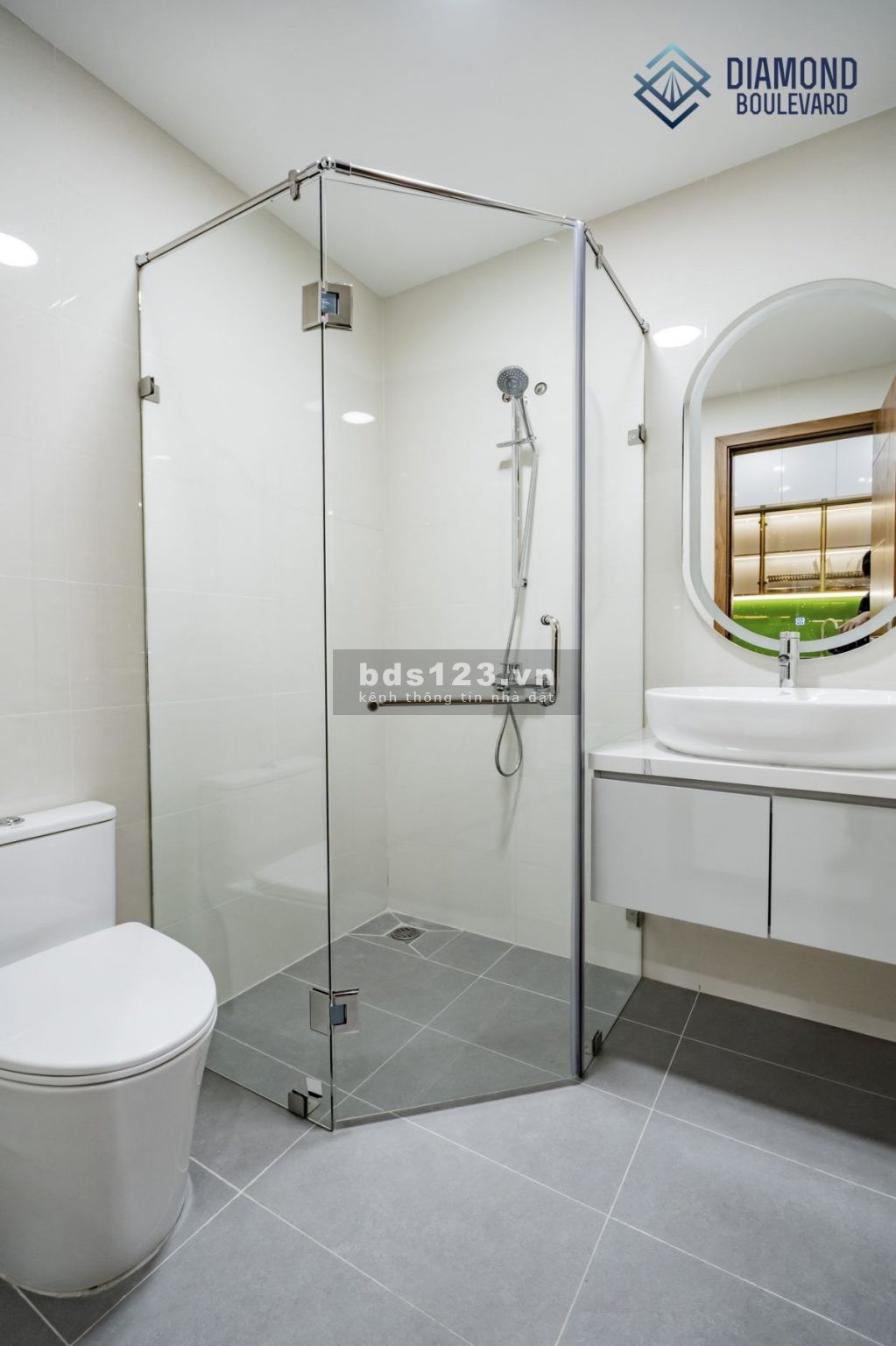 Bán căn hộ siêu phẩm mặt tiền đại lộ Kim Cương Bình Dương chỉ 31 triệu/m2