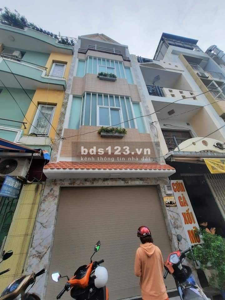 BÁN GẤP NHÀ RIÊNG TRUNG TÂM PHÚ NHUẬN - PHƯỜNG 10NGAY CHỢ TRẦN HỮU TRANG