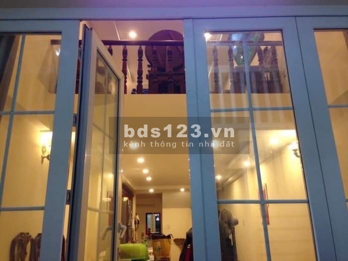 Bán nhà 5 tầng 40m2 Bắc Hải, hẻm 4m thông thoáng, gần Công viên Thỏ Trắng.