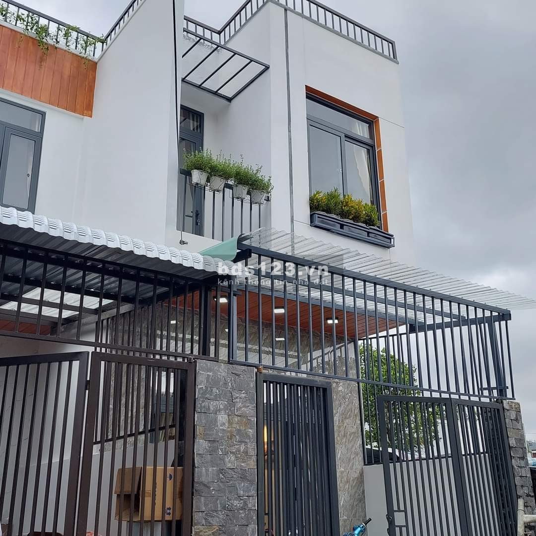 Bán nhà kiệt ô tô đường Hoàng Văn Thái, Hòa Khánh Nam, Liên Chiểu. Nhà 2 tầng, giá nhỉnh 2 tỷ