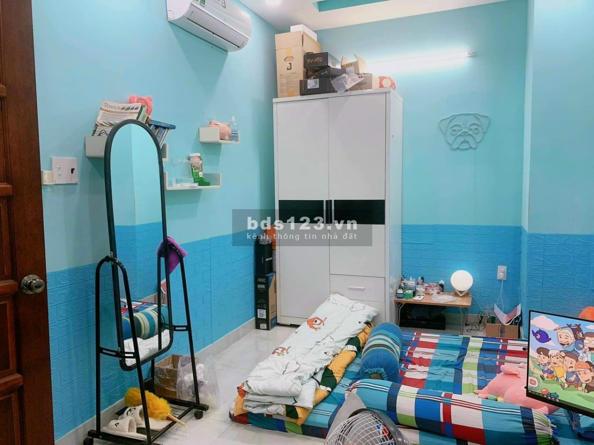 Nợ ngân hàng bán nhà khu Lam Sơn ,phường 6 , 3 lầu , 5*9m , 6.1 tỷ