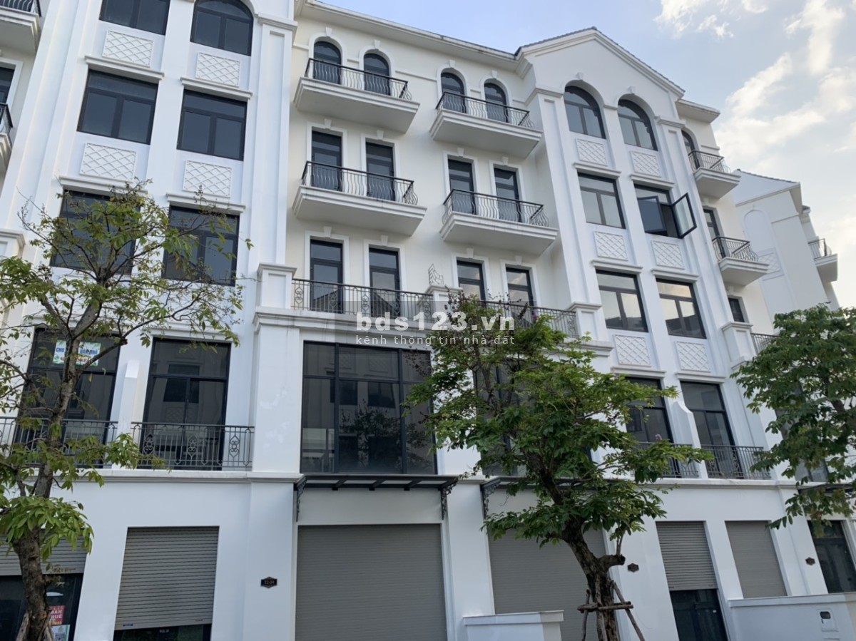 Chính chủ bán nhà phố Vinhomes Quận 9 chỉ 21tỷ btp