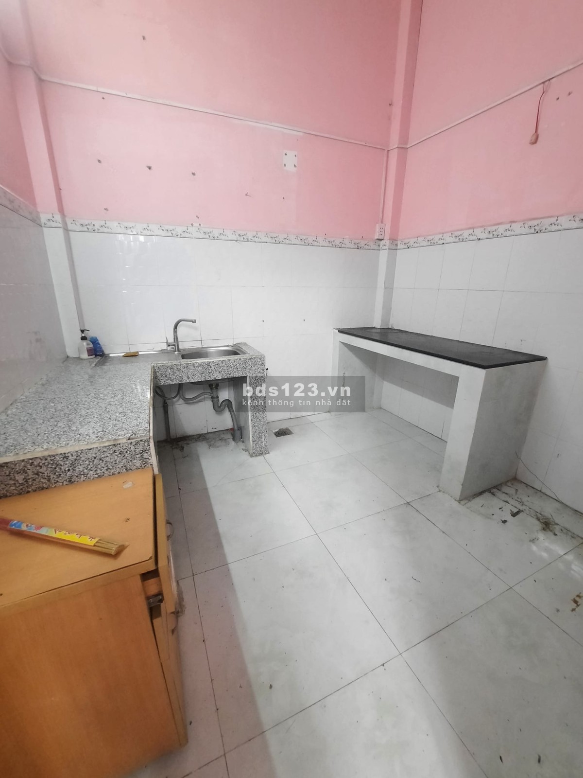 Bán nhà mặt tiền kinh doanh quận 7