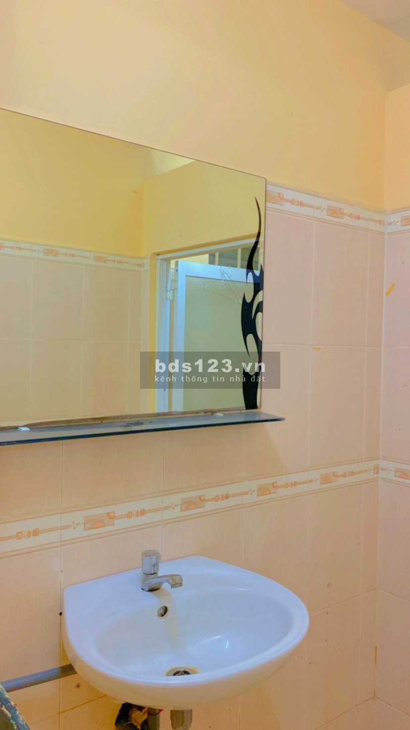 Phòng ở ghép 1,2 triệu/ tháng (Ưu tiên SV văn phòng)