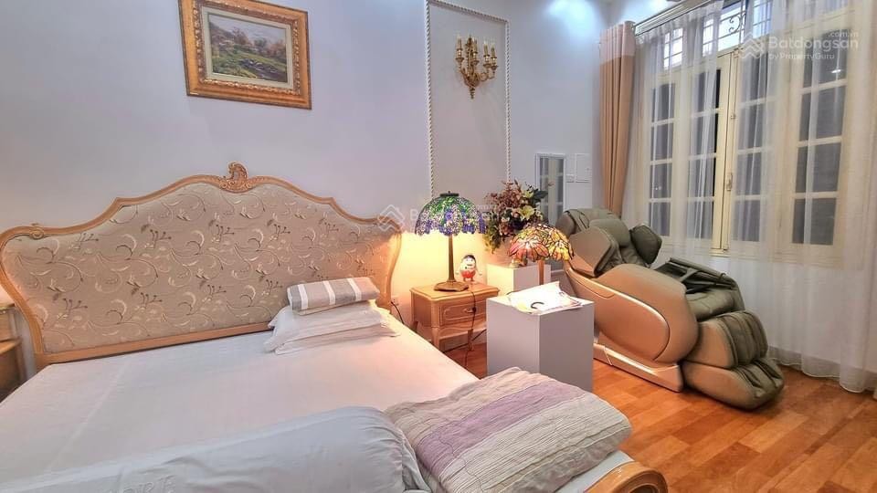Siêu phẩm bán nhà mặt phố Âu Cơ, vị trí vip, 72m2, dòng tiền, kinh doanh đỉnh, gara ô tô, hơn 30 tỷ