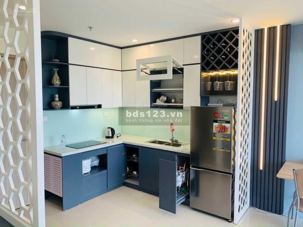 Cần bán gấp căn hộ 1 pn + 1 ban công đông nam tại tại Vinhomes Ocean Park Gia Lâm , giá chỉ 1.22 tỷ