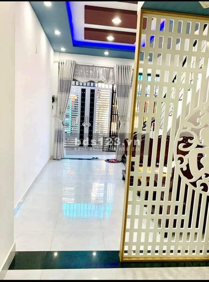 Sụp hầm cấn bán nhà 3 tầng đường Hòa Minh, Quận Liên Chiểu. dt 72m2 giá nhỉnh 3 tỷ