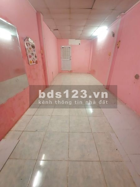 Bán nhà mặt tiền kinh doanh quận 7