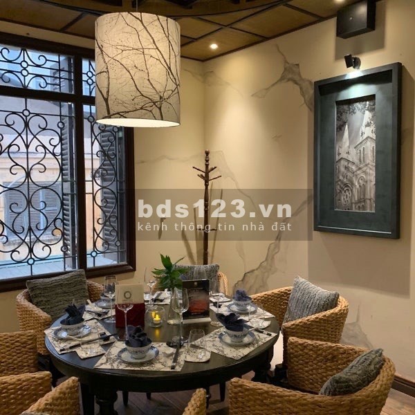Cho thuê biệt thự Điện Biên Phủ, Quận 3. DT 400m², 4 Lầu. Giá 155 triệu. LH 0911989098
