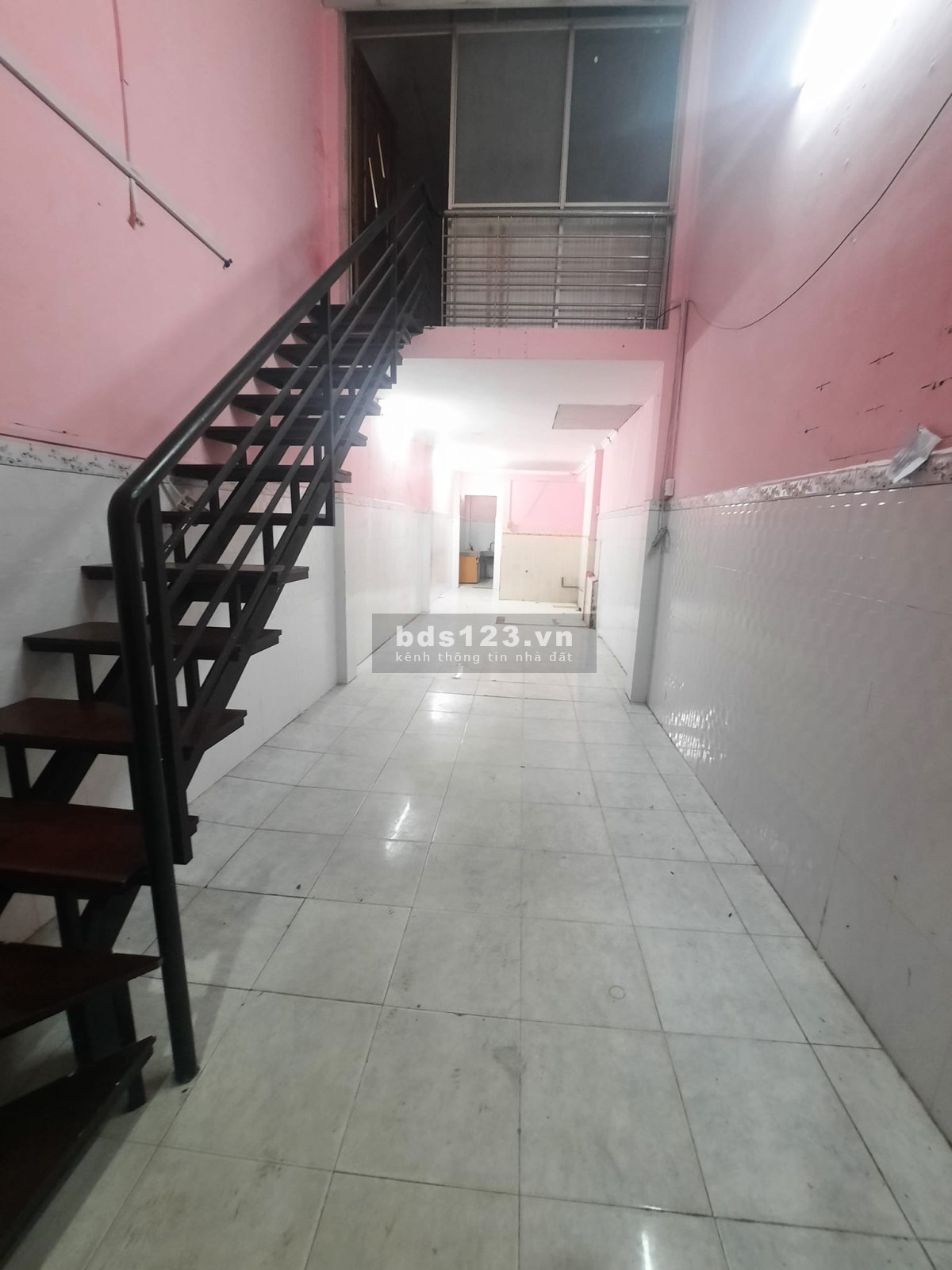 Bán nhà mặt tiền kinh doanh quận 7