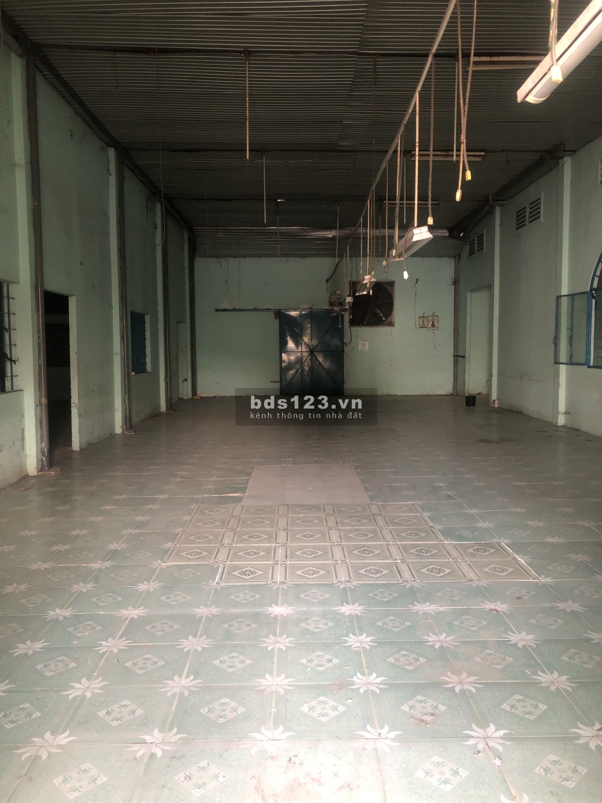 Chính chủ cần cho thuê 1700m2 làm chuyền may giá rẻ tại Dĩ An
