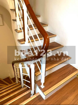 Bán nhà riêng Xuân Đỉnh - 3 Tỷ Ô tô đổ cửa, kinh doanh LH 0968366428