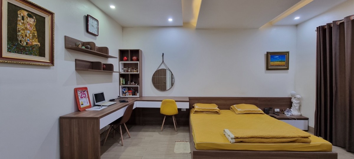 Hiếm có 102 - bán nhà siêu đẹp phố Âu Cơ 50m, ô tô, 5 tầng, nhỉnh 6 tỷ