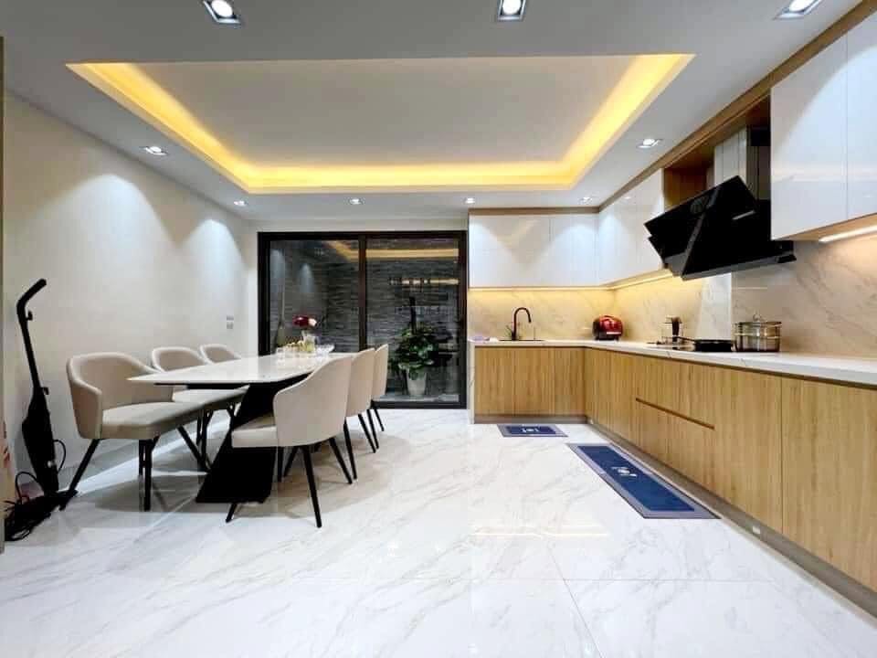 Bán nhà riêng ngõ 32 An Dương, Tây Hồ phân lô - ô tô đỗ cửa, DT 60m², MT 5m, giá 7 tỷ
