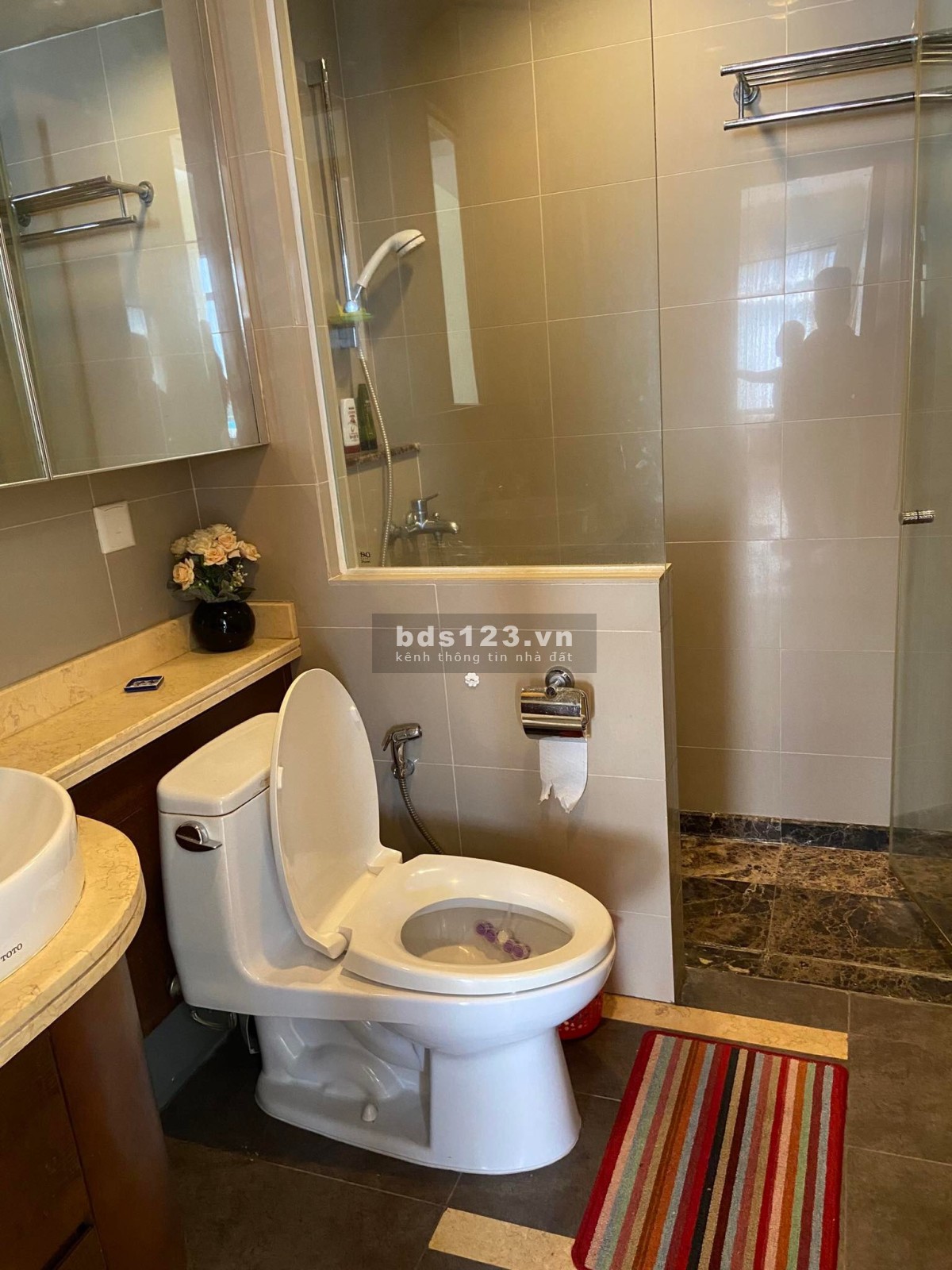 Hot !!! Cho thuê căn hộ giá rẻ 2PN tại SAIGON PEARL