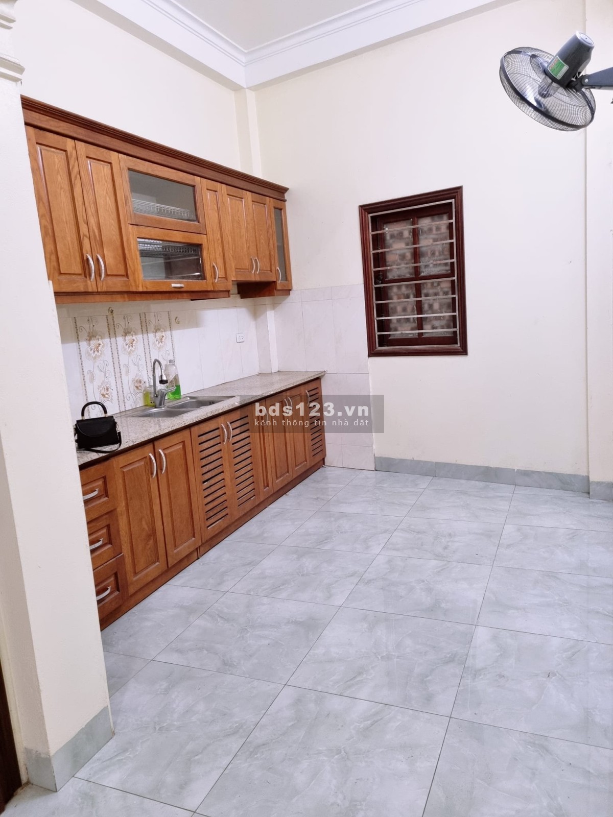 Tôi chính chủ cần bán nhà Đa Sỹ 4 tầng 39m2, ô tô vào tận ngõ, chỉ 3,4 tỷ