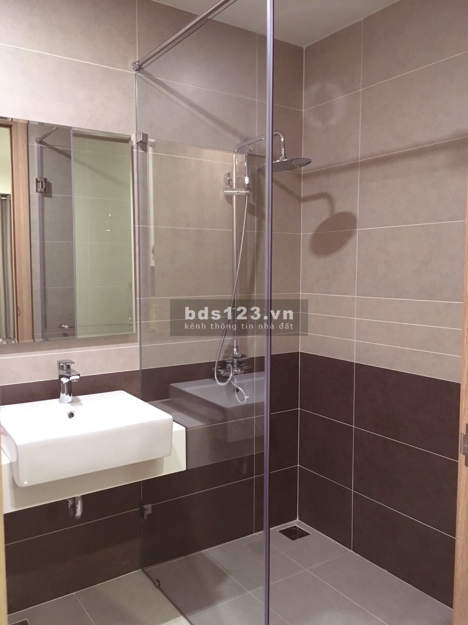 Cho thuê căn hộ The Sun Avenue Quận 2 - Diện tích 70m2, nội thất cơ bản, giá 14 triệu