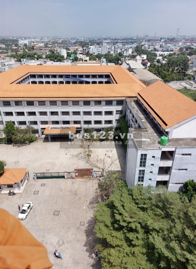 Bán căn hộ 92m2 căn góc tầng 11 C/C Tecco Town Bình Tân
