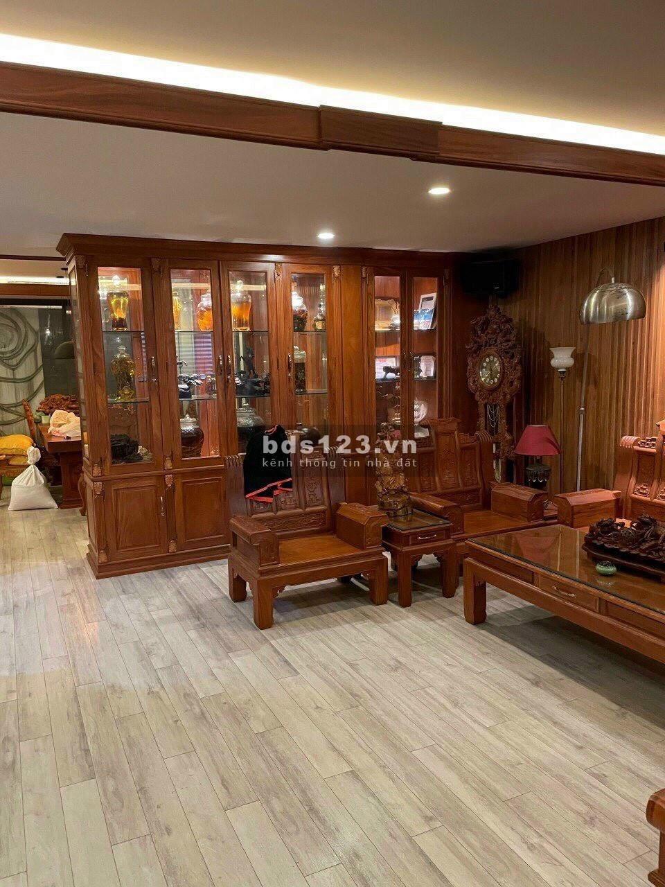 Bán Biệt Thự Sang Trọng Khu Cao Cấp - Đường Bờ Bao Tân Thắng, quận Tân Phú. 19 tỷ
