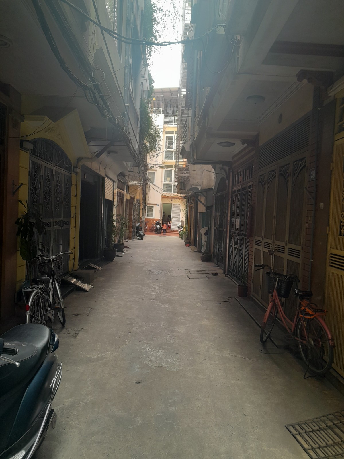 Bán nhà đẹp ở ngay Minh Khai, Hai Bà Trưng, 5 tầng, 33m2. Giá 5.8 tỷ