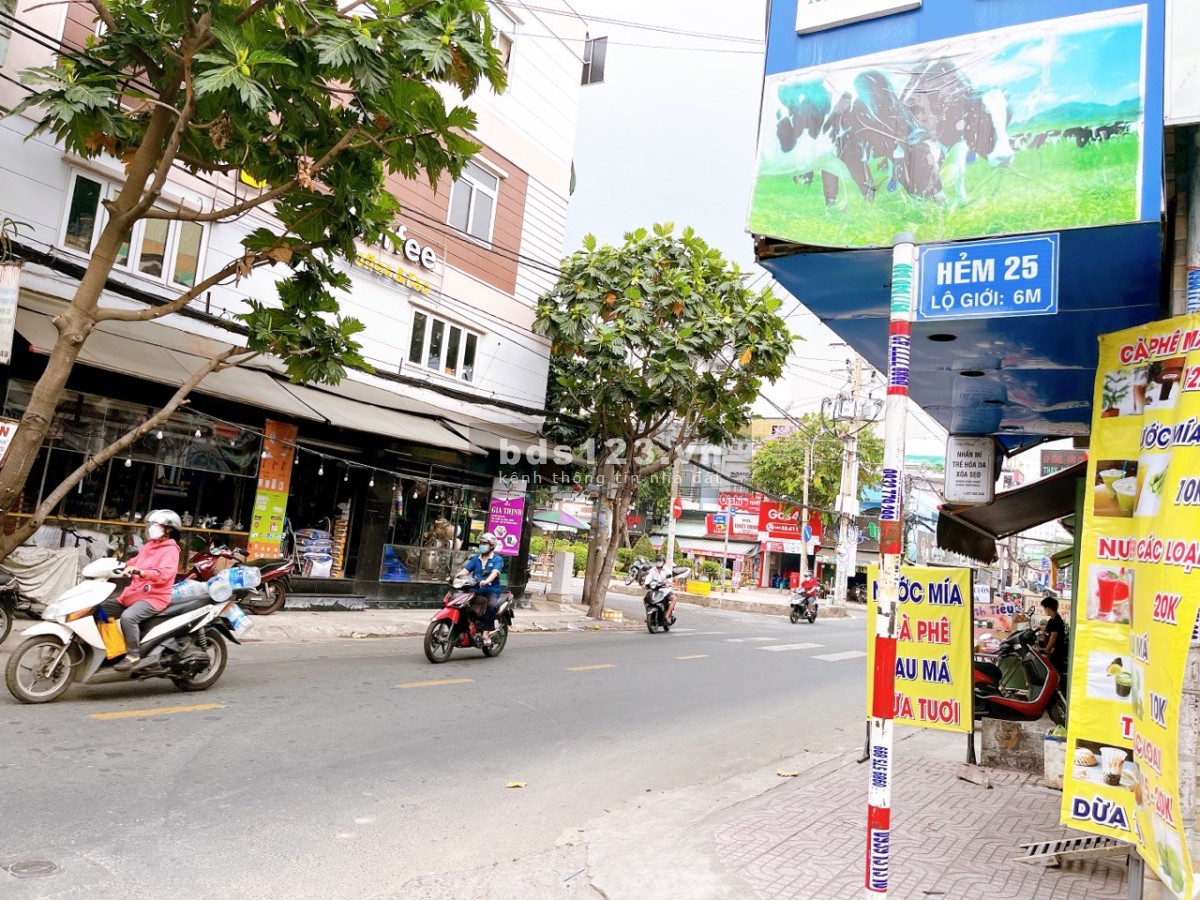 Bán nhà riêng hẻm 7m, Văn Cao, Phường Phú Thạnh, Tân Phú (4,3x18,5m nở hậu 4,5m)