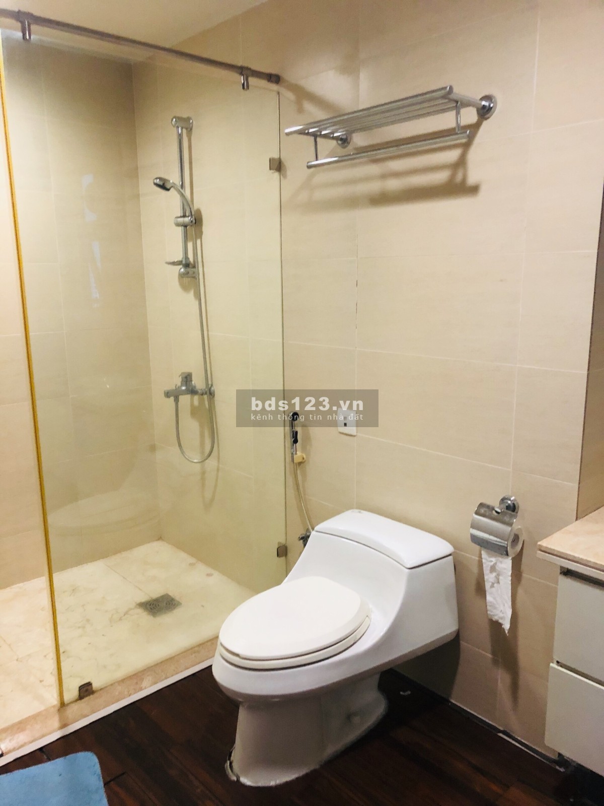 Cho thuê căn hộ 3PN 140m2 tại Saigon Pearl đầy đủ tiện nghi