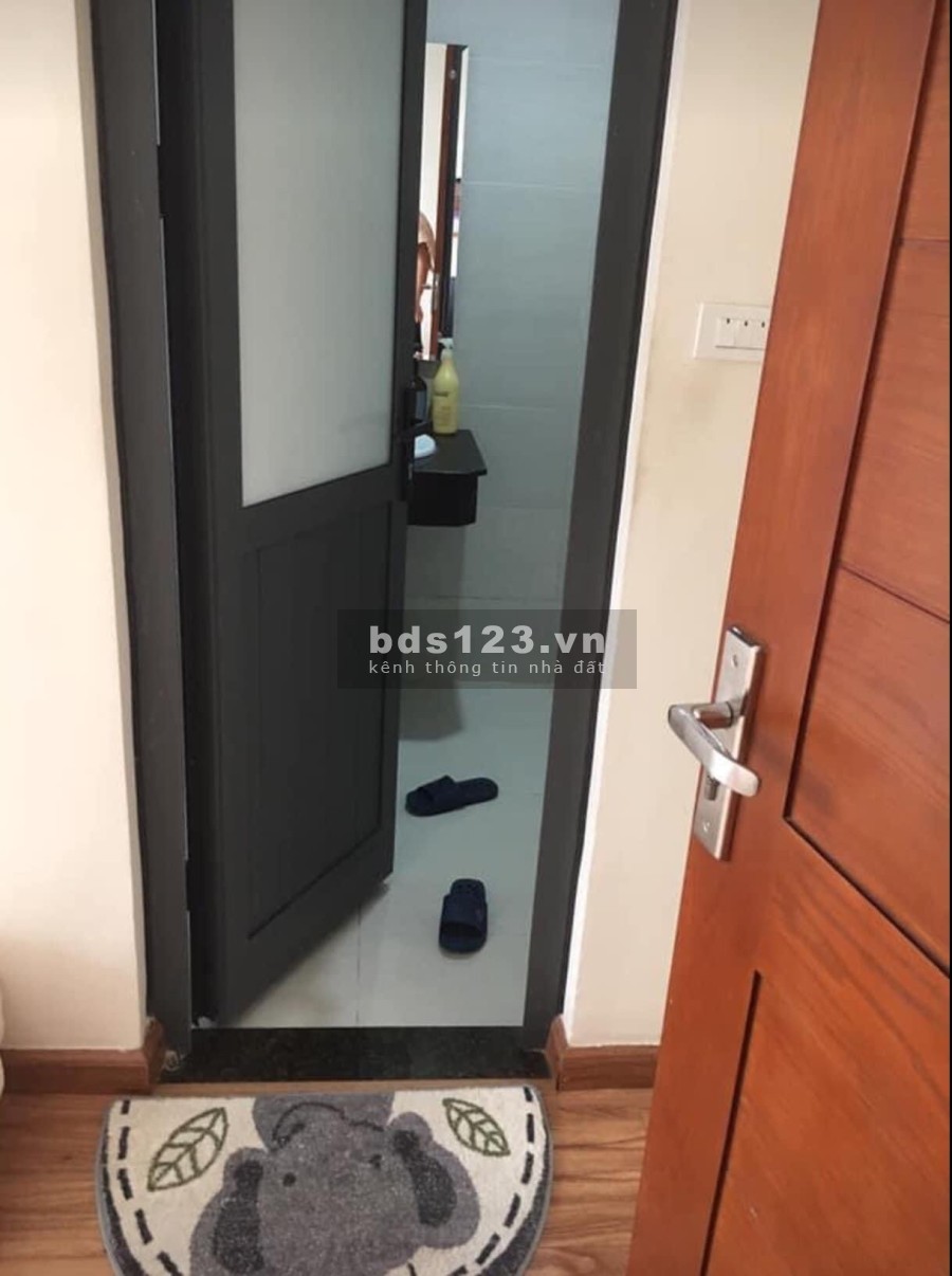 Tìm 1 nữ ở ghép chung cư 70m2 đủ đồ