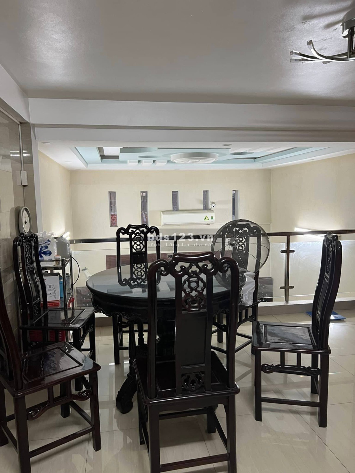 Tin sốc – Bán nhà khu vực hiếm – Nhà đẹp 5 phòng ngủ - Cách mặt tiền 5m
