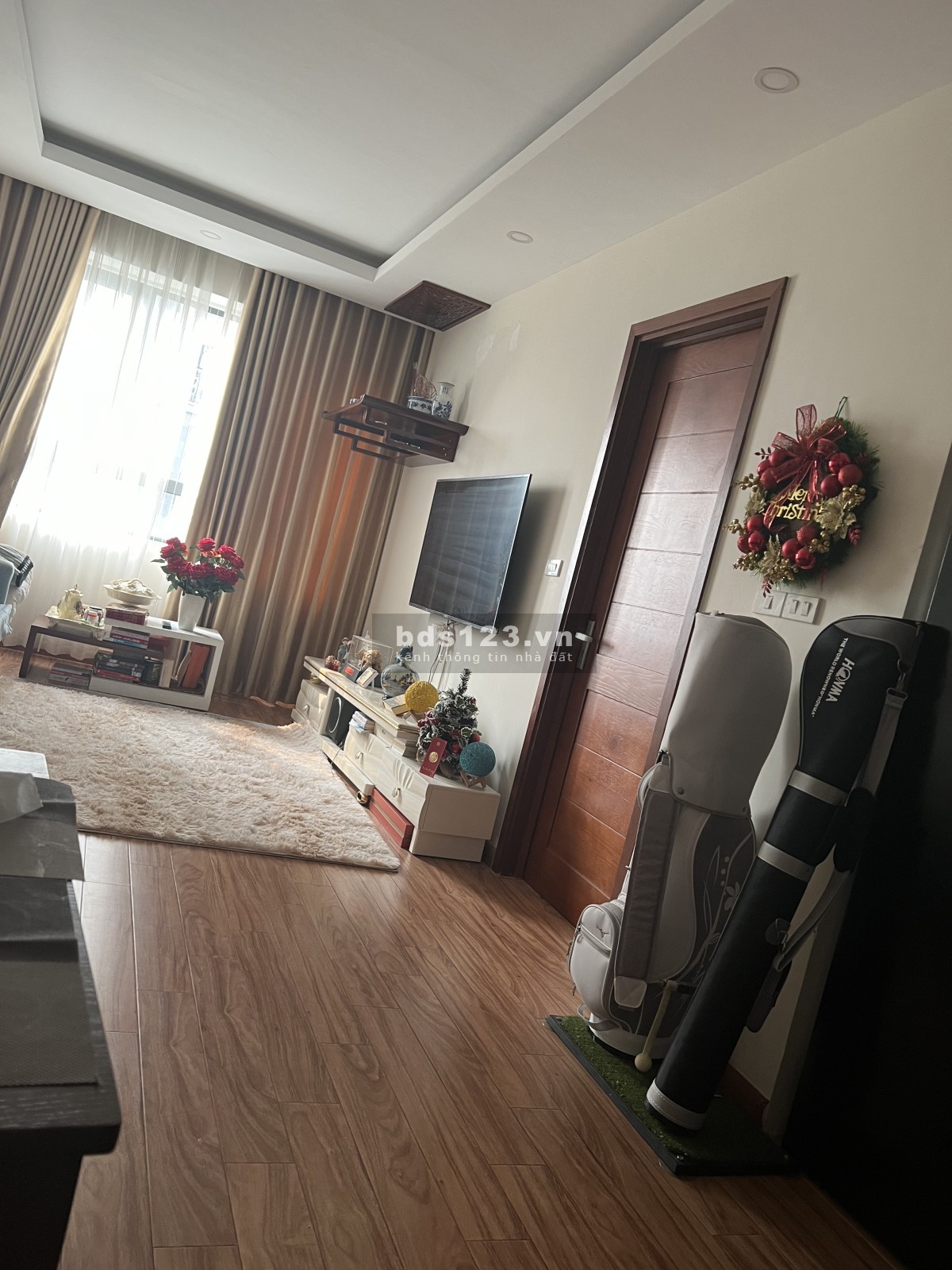Tìm 1 nữ ở ghép chung cư 70m2 đủ đồ
