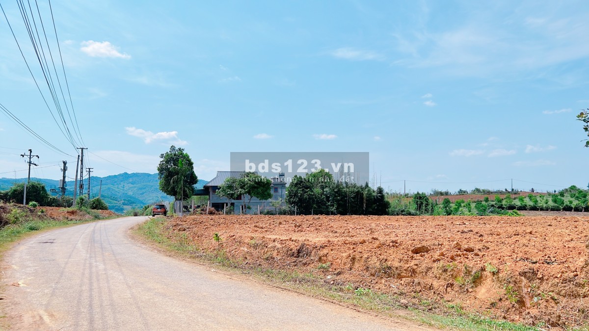 Chính chủ bán đất Cao Phong, diện tích 1.668m² sổ sẵn chính chủ