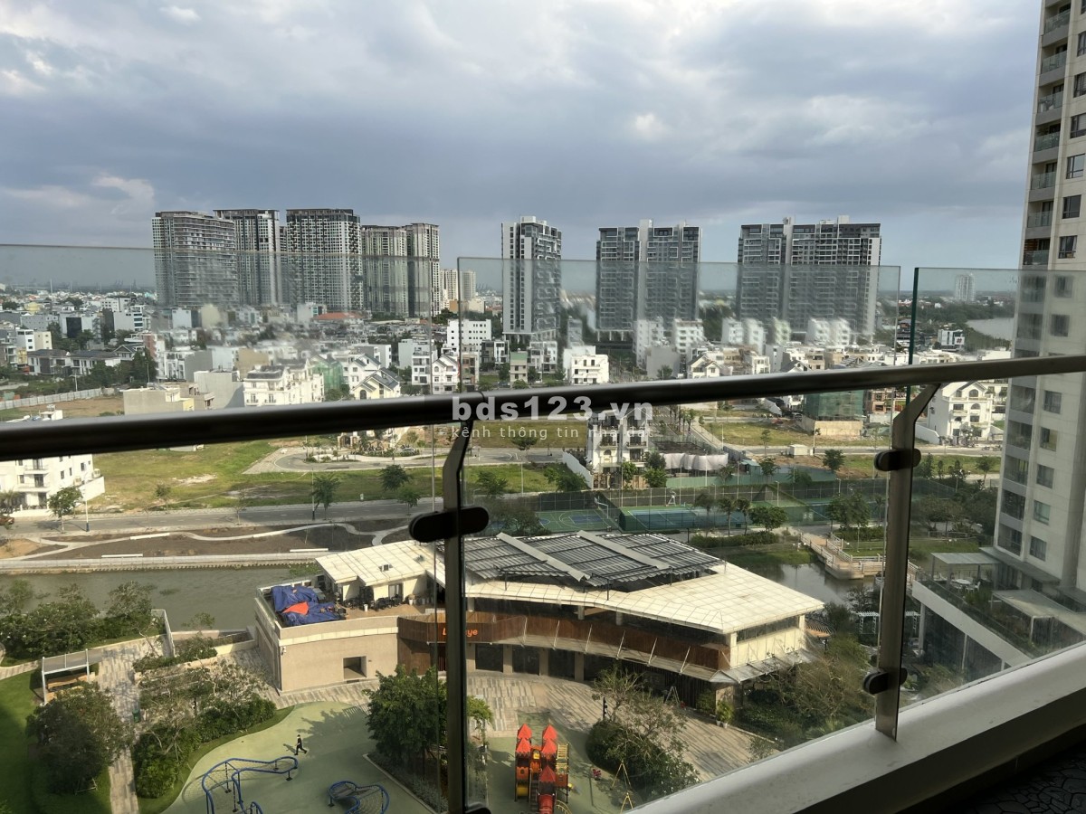 Cho thuê căn hộ 2PN, thuộc dự án Đảo Kim Cương. Giá thuê: 23 tr/tháng (ko bao phí) LH 0903681920