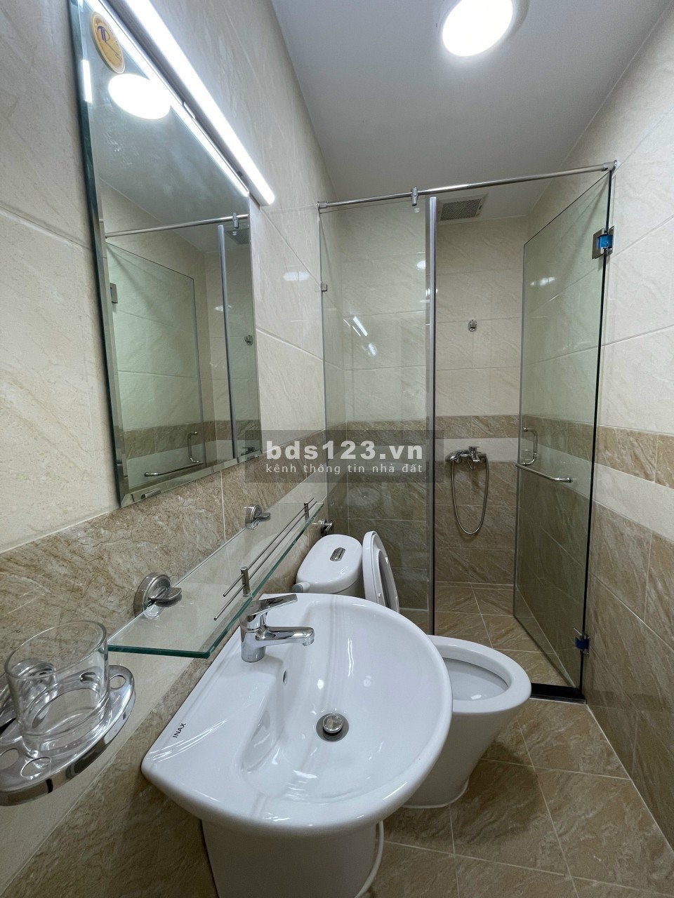 Chính chủ cần bán gấp nhà 1 lầu, ngang 5, 2PN, HXH, Linh Đông. Liên hệ: 0836212229